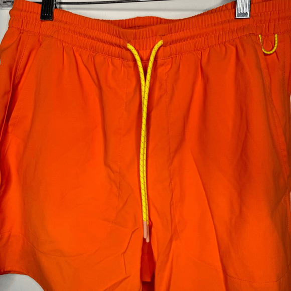 Outdoor Voices Men's Size Small SolarCool 7" Beach Shorts Hibiscus Orange NWOT - Picture 3 of 9